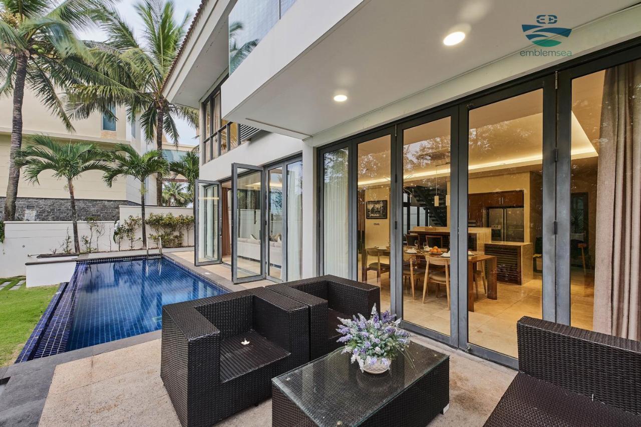 Emblem Sea 4 Bedroom Villas Danang Exterior photo