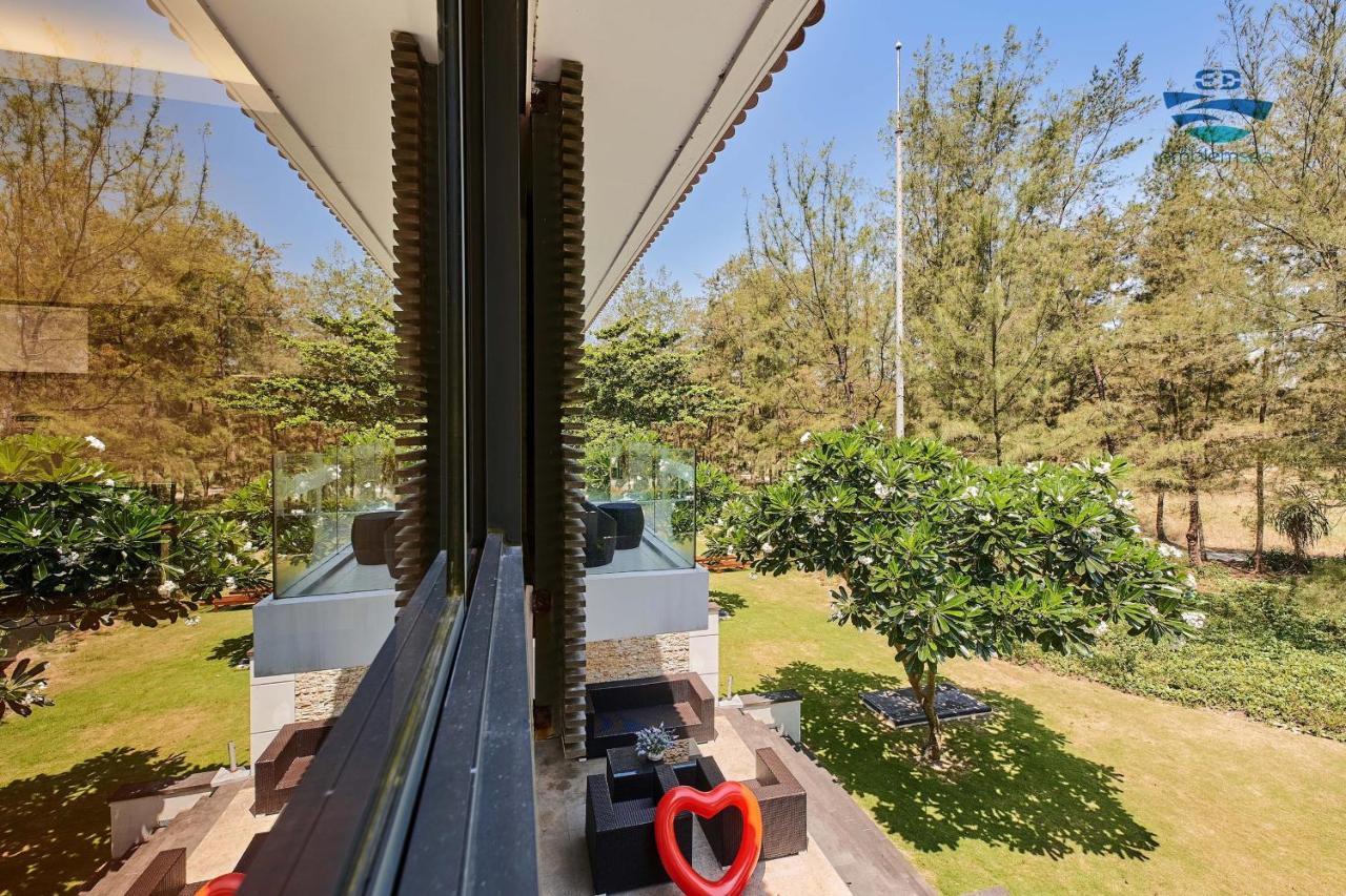Emblem Sea 4 Bedroom Villas Danang Exterior photo