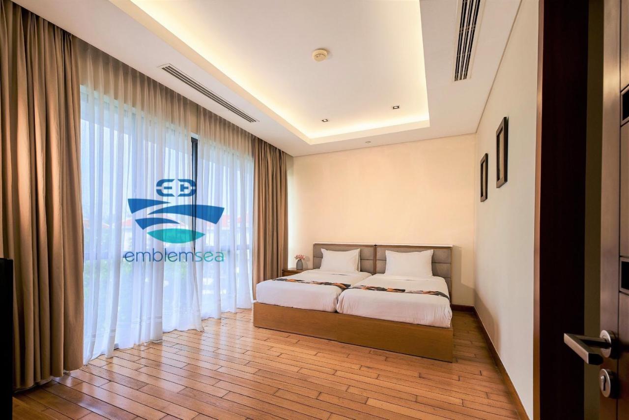 Emblem Sea 4 Bedroom Villas Danang Exterior photo
